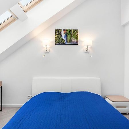 Luxurious Kaunas Basilica Apartment In Old Town By Urban Rent Buitenkant foto